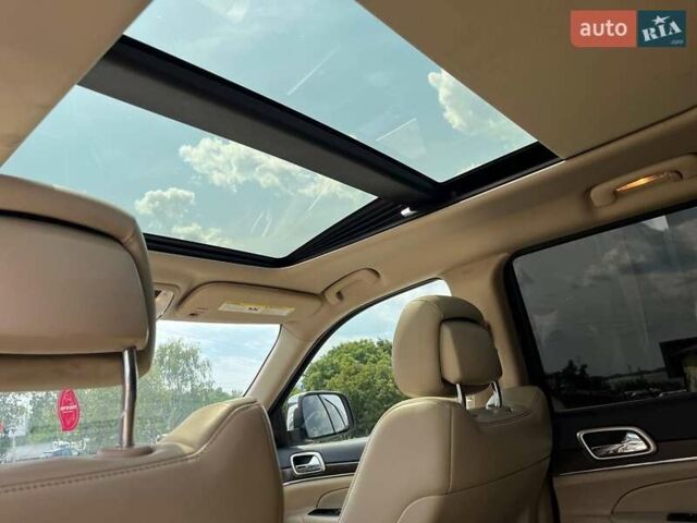 Білий Джип Grand Cherokee, об'ємом двигуна 2.99 л та пробігом 173 тис. км за 21800 $, фото 14 на Automoto.ua
