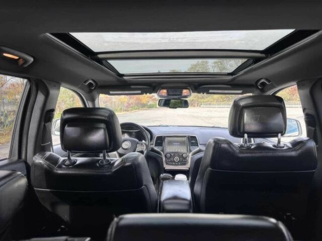 Белый Джип Гранд Чероки, объемом двигателя 3.6 л и пробегом 75 тыс. км за 16000 $, фото 9 на Automoto.ua