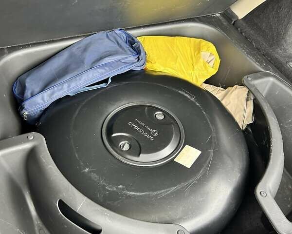 Білий Джип Grand Cherokee, об'ємом двигуна 3.6 л та пробігом 238 тис. км за 17000 $, фото 15 на Automoto.ua