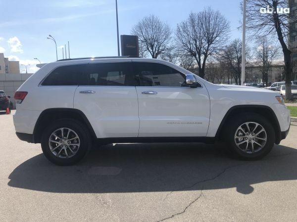 Белый Джип Гранд Чероки, объемом двигателя 3.6 л и пробегом 100 тыс. км за 23900 $, фото 3 на Automoto.ua