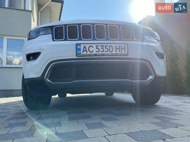 Білий Джип Grand Cherokee, об'ємом двигуна 3.6 л та пробігом 110 тис. км за 27000 $, фото 15 на Automoto.ua