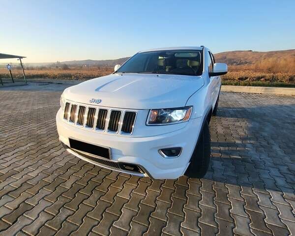 Білий Джип Grand Cherokee, об'ємом двигуна 3.6 л та пробігом 213 тис. км за 15500 $, фото 1 на Automoto.ua