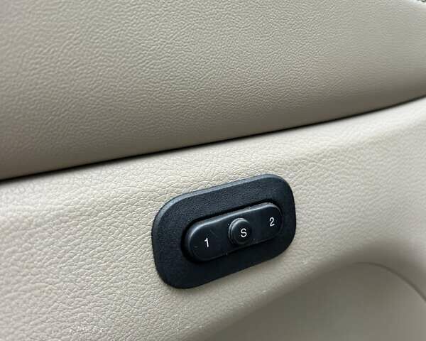 Білий Джип Grand Cherokee, об'ємом двигуна 3.6 л та пробігом 238 тис. км за 19500 $, фото 30 на Automoto.ua