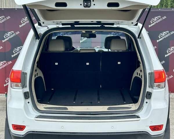 Білий Джип Grand Cherokee, об'ємом двигуна 3.6 л та пробігом 238 тис. км за 17000 $, фото 13 на Automoto.ua