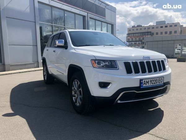 Белый Джип Гранд Чероки, объемом двигателя 3.6 л и пробегом 100 тыс. км за 23900 $, фото 6 на Automoto.ua