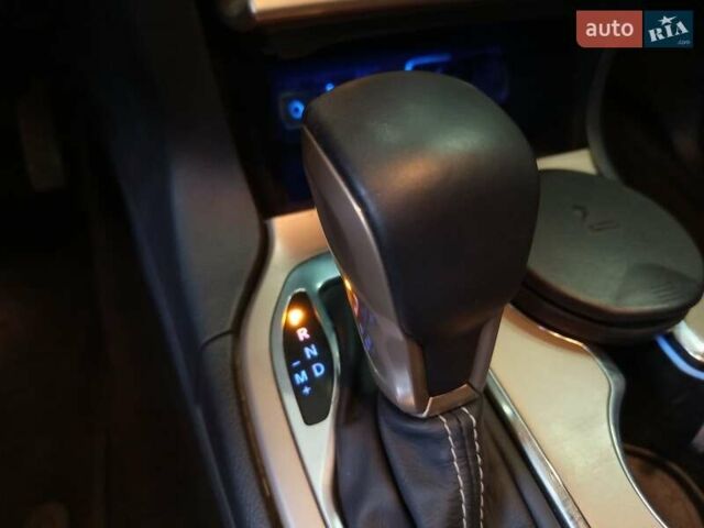 Белый Джип Гранд Чероки, объемом двигателя 3 л и пробегом 107 тыс. км за 24500 $, фото 32 на Automoto.ua