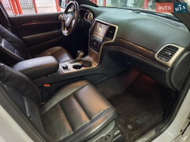 Белый Джип Гранд Чероки, объемом двигателя 3 л и пробегом 107 тыс. км за 24500 $, фото 36 на Automoto.ua