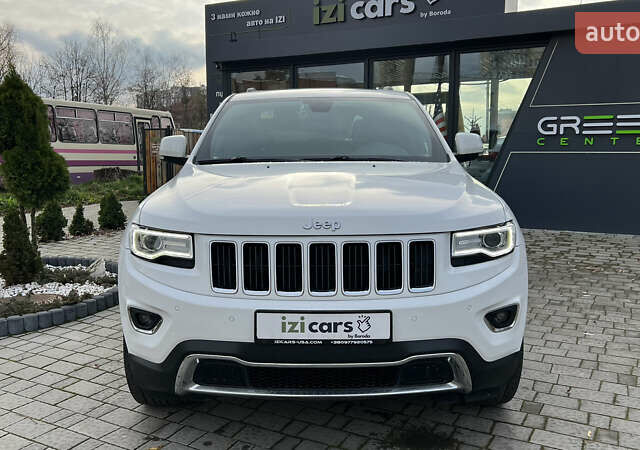 Белый Джип Гранд Чероки, объемом двигателя 2.99 л и пробегом 142 тыс. км за 25000 $, фото 1 на Automoto.ua