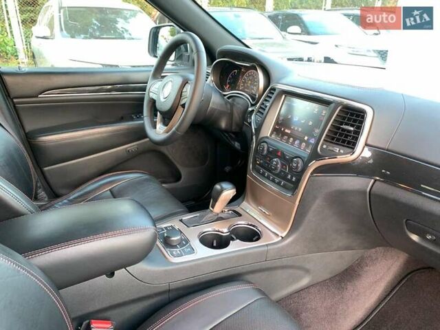 Білий Джип Grand Cherokee, об'ємом двигуна 3 л та пробігом 176 тис. км за 29440 $, фото 28 на Automoto.ua