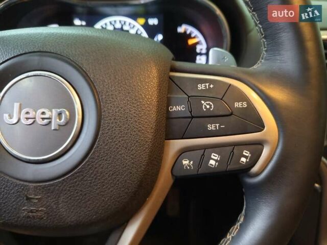Белый Джип Гранд Чероки, объемом двигателя 3 л и пробегом 107 тыс. км за 24500 $, фото 27 на Automoto.ua