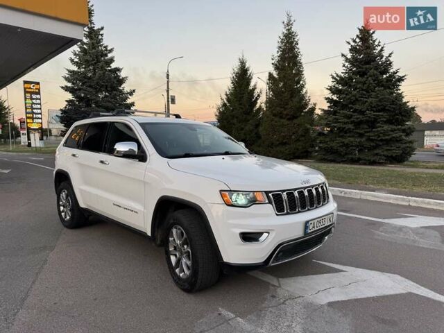 Джип Гранд Чероки 2016 в Черкассах на Automoto.ua Белый Джип Гранд Чероки, объемом двигателя 3.6 л и пробегом 164 тыс. км за 19600 $, фото 18 на Automoto.ua