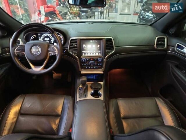 Белый Джип Гранд Чероки, объемом двигателя 3 л и пробегом 107 тыс. км за 24500 $, фото 21 на Automoto.ua