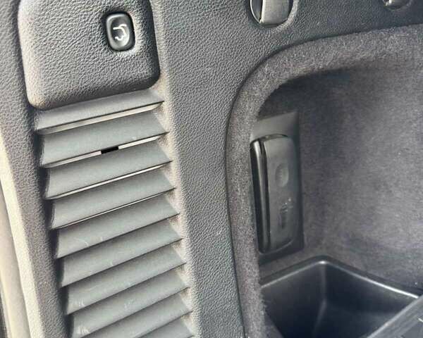 Белый Джип Гранд Чероки, объемом двигателя 3.6 л и пробегом 164 тыс. км за 20000 $, фото 12 на Automoto.ua