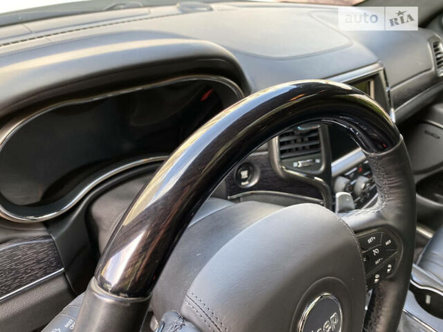 Білий Джип Grand Cherokee, об'ємом двигуна 5.7 л та пробігом 84 тис. км за 35000 $, фото 34 на Automoto.ua