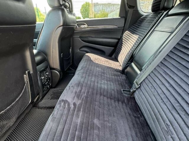 Белый Джип Гранд Чероки, объемом двигателя 3.6 л и пробегом 164 тыс. км за 20000 $, фото 13 на Automoto.ua