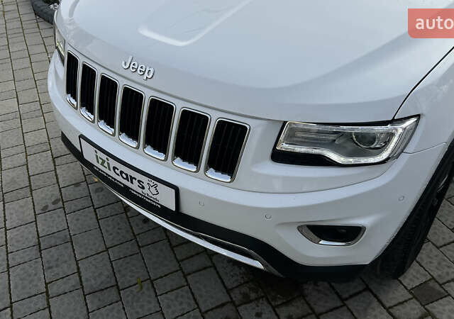 Белый Джип Гранд Чероки, объемом двигателя 2.99 л и пробегом 142 тыс. км за 25000 $, фото 9 на Automoto.ua