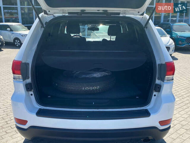 Білий Джип Grand Cherokee, об'ємом двигуна 3.6 л та пробігом 168 тис. км за 17300 $, фото 18 на Automoto.ua