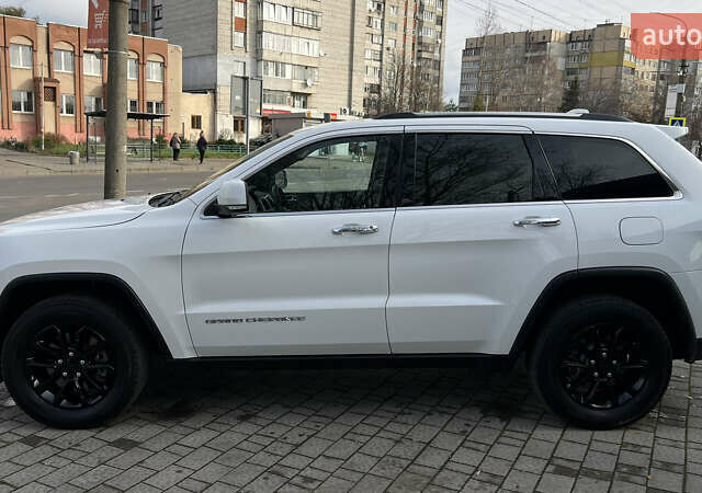 Белый Джип Гранд Чероки, объемом двигателя 2.99 л и пробегом 142 тыс. км за 25000 $, фото 6 на Automoto.ua