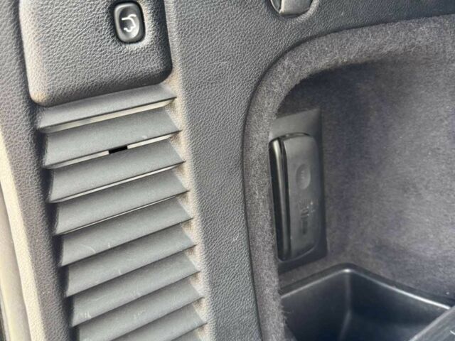 Белый Джип Гранд Чероки, объемом двигателя 3.6 л и пробегом 164 тыс. км за 20000 $, фото 12 на Automoto.ua