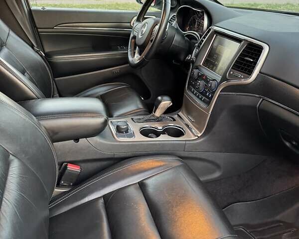 Джип Гранд Чероки 2016 в Черкассах на Automoto.ua Белый Джип Гранд Чероки, объемом двигателя 3.6 л и пробегом 164 тыс. км за 19600 $, фото 25 на Automoto.ua