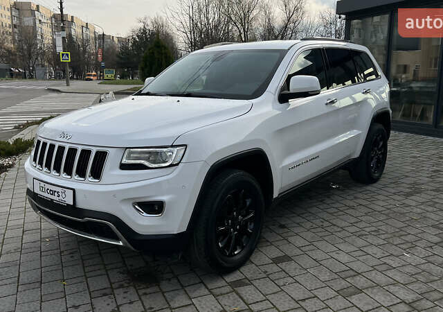 Белый Джип Гранд Чероки, объемом двигателя 2.99 л и пробегом 142 тыс. км за 25000 $, фото 2 на Automoto.ua