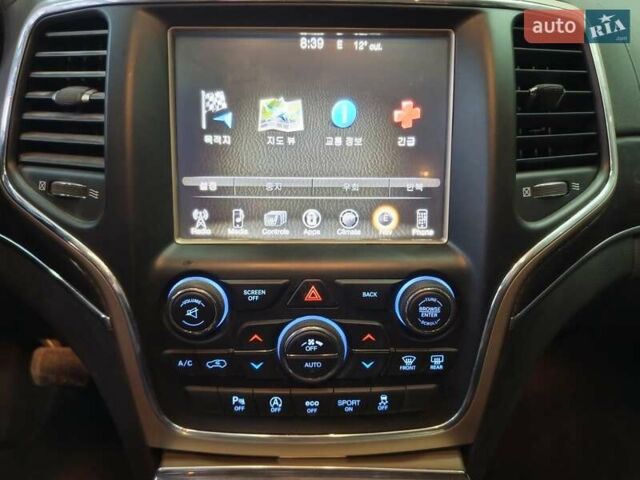 Белый Джип Гранд Чероки, объемом двигателя 3 л и пробегом 107 тыс. км за 24500 $, фото 29 на Automoto.ua