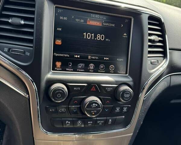 Белый Джип Гранд Чероки, объемом двигателя 3.6 л и пробегом 164 тыс. км за 20000 $, фото 23 на Automoto.ua