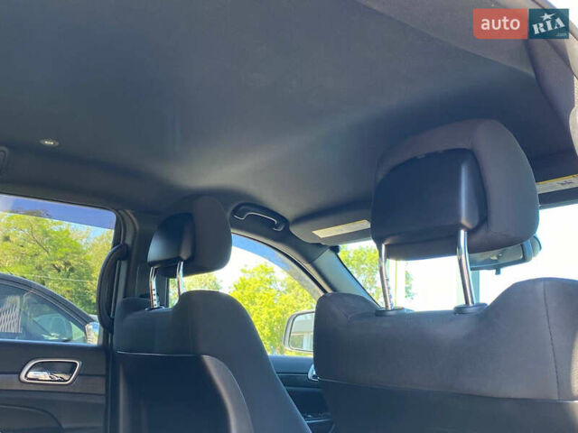 Білий Джип Grand Cherokee, об'ємом двигуна 3.6 л та пробігом 168 тис. км за 17300 $, фото 17 на Automoto.ua