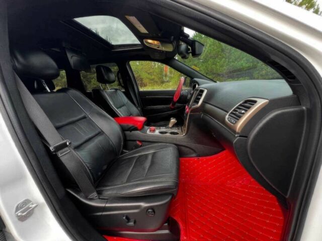 Белый Джип Гранд Чероки, объемом двигателя 3.6 л и пробегом 76 тыс. км за 17400 $, фото 9 на Automoto.ua