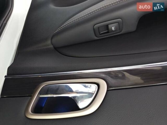 Белый Джип Гранд Чероки, объемом двигателя 3 л и пробегом 107 тыс. км за 24500 $, фото 43 на Automoto.ua