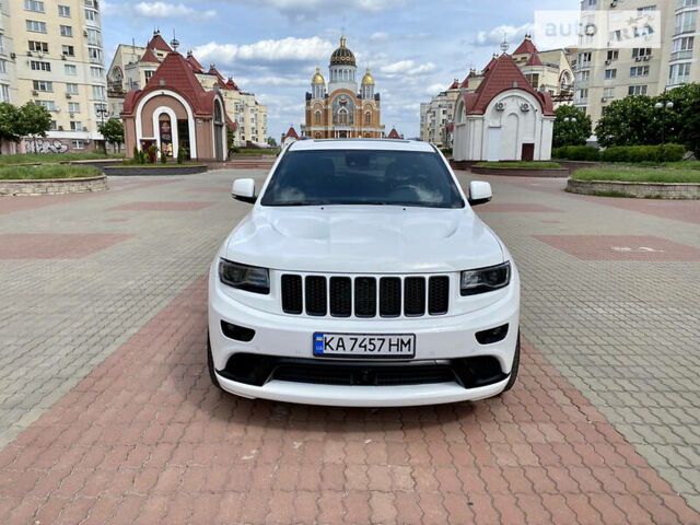 Білий Джип Grand Cherokee, об'ємом двигуна 5.7 л та пробігом 84 тис. км за 35000 $, фото 7 на Automoto.ua