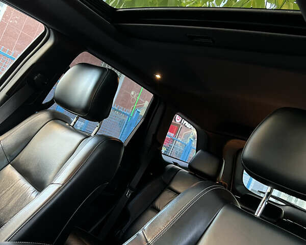 Джип Гранд Чероки 2016 в Львове на Automoto.ua Белый Джип Гранд Чероки, объемом двигателя 3.61 л и пробегом 50 тыс. км за 23800 $, фото 14 на Automoto.ua