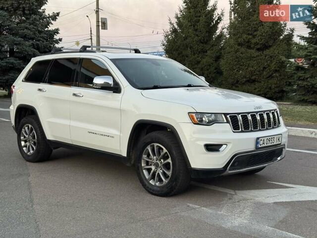 Джип Гранд Чероки 2016 в Черкассах на Automoto.ua Белый Джип Гранд Чероки, объемом двигателя 3.6 л и пробегом 164 тыс. км за 19600 $, фото 29 на Automoto.ua