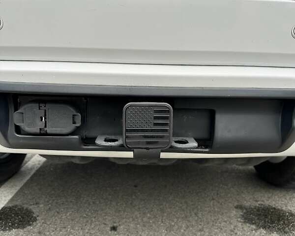 Белый Джип Гранд Чероки, объемом двигателя 3 л и пробегом 155 тыс. км за 22500 $, фото 55 на Automoto.ua