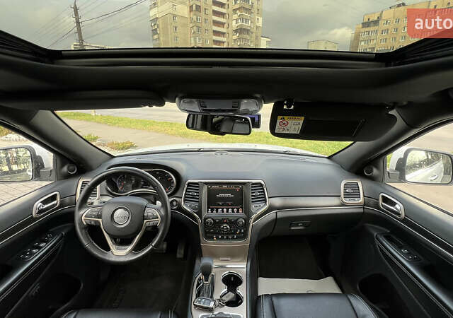 Белый Джип Гранд Чероки, объемом двигателя 2.99 л и пробегом 142 тыс. км за 25000 $, фото 42 на Automoto.ua