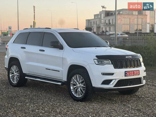 Белый Джип Гранд Чероки, объемом двигателя 2.99 л и пробегом 171 тыс. км за 23200 $, фото 2 на Automoto.ua