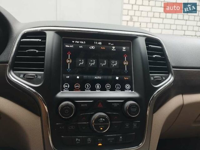 Білий Джип Grand Cherokee, об'ємом двигуна 3.6 л та пробігом 165 тис. км за 23390 $, фото 31 на Automoto.ua