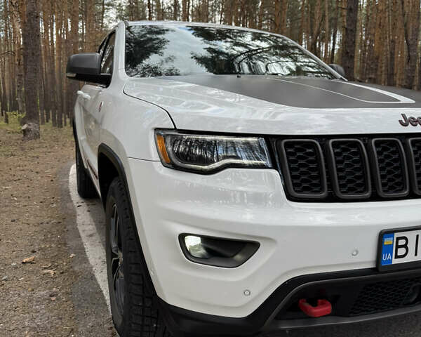 Білий Джип Grand Cherokee, об'ємом двигуна 3.6 л та пробігом 100 тис. км за 24500 $, фото 4 на Automoto.ua