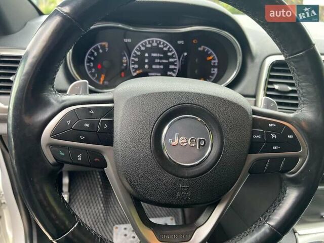 Белый Джип Гранд Чероки, объемом двигателя 3.6 л и пробегом 121 тыс. км за 19900 $, фото 39 на Automoto.ua