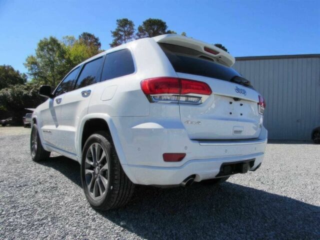 Джип Grand Cherokee 2017 у Чернівцях на Automoto.ua Білий Джип Grand Cherokee, об'ємом двигуна 3.6 л та пробігом 66 тис. км за 4900 $, фото 5 на Automoto.ua