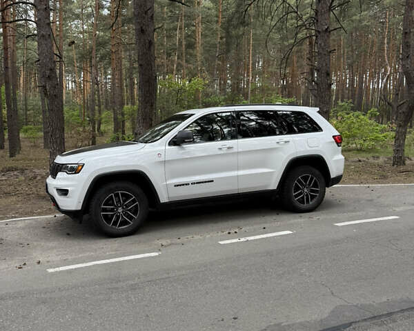 Білий Джип Grand Cherokee, об'ємом двигуна 3.6 л та пробігом 100 тис. км за 24500 $, фото 9 на Automoto.ua