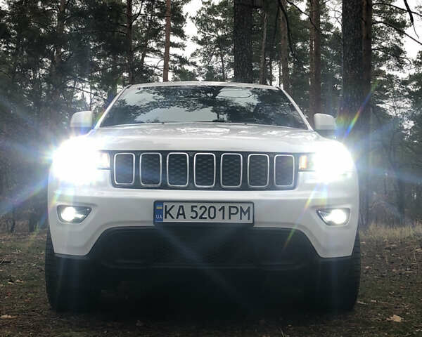 Білий Джип Grand Cherokee, об'ємом двигуна 3.6 л та пробігом 166 тис. км за 22700 $, фото 11 на Automoto.ua