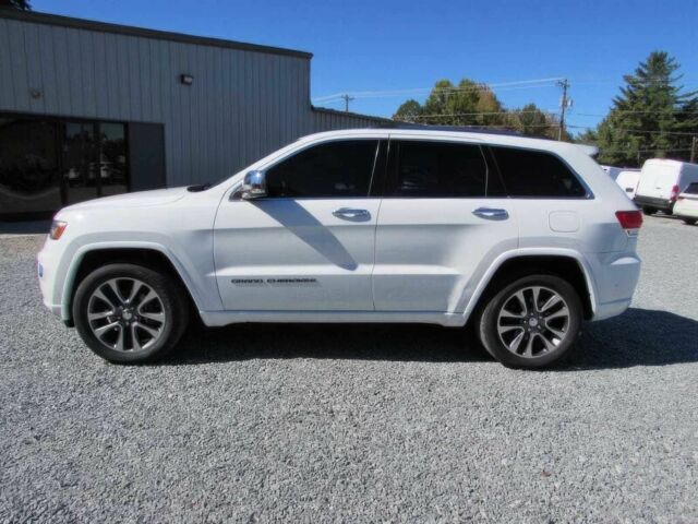 Джип Grand Cherokee 2017 у Чернівцях на Automoto.ua Білий Джип Grand Cherokee, об'ємом двигуна 3.6 л та пробігом 66 тис. км за 4900 $, фото 4 на Automoto.ua