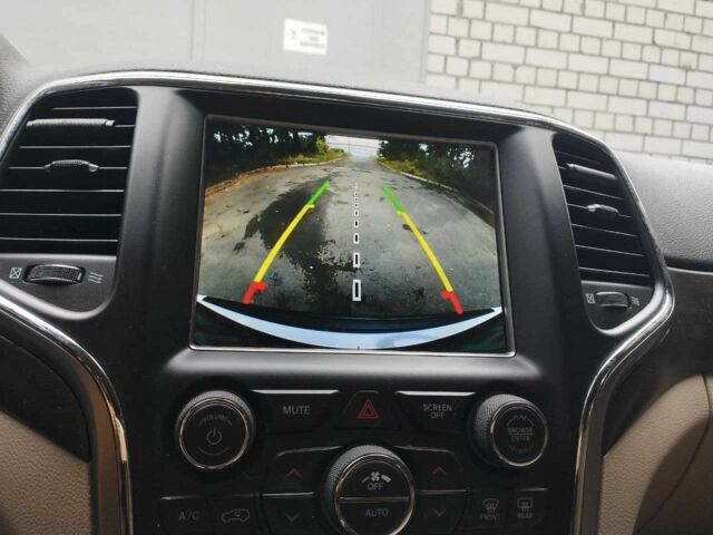 Белый Джип Гранд Чероки, объемом двигателя 3.6 л и пробегом 165 тыс. км за 22490 $, фото 19 на Automoto.ua