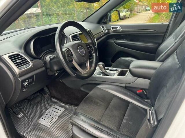 Белый Джип Гранд Чероки, объемом двигателя 3.6 л и пробегом 121 тыс. км за 19900 $, фото 36 на Automoto.ua