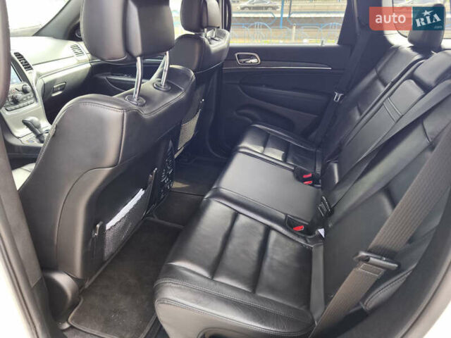 Білий Джип Grand Cherokee, об'ємом двигуна 3.6 л та пробігом 63 тис. км за 29900 $, фото 19 на Automoto.ua