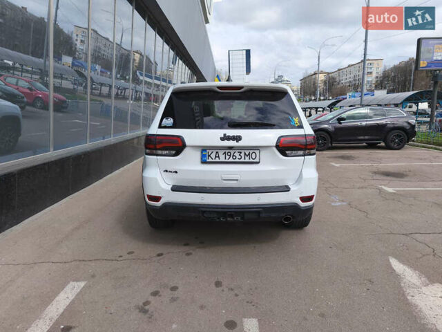 Білий Джип Grand Cherokee, об'ємом двигуна 3.6 л та пробігом 63 тис. км за 29900 $, фото 7 на Automoto.ua