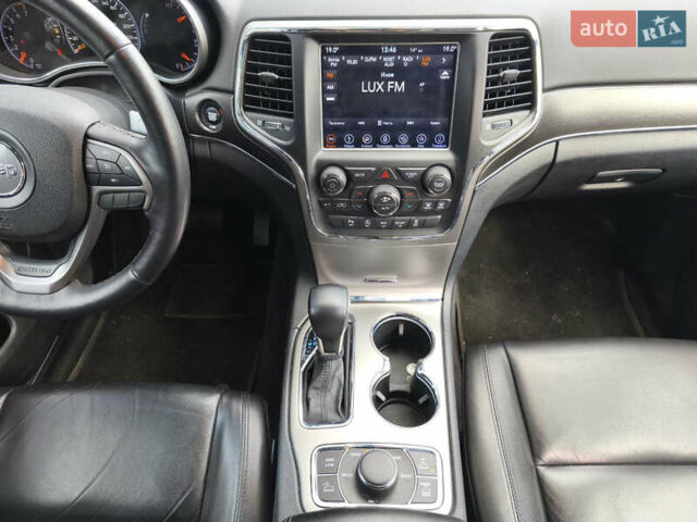 Білий Джип Grand Cherokee, об'ємом двигуна 3.6 л та пробігом 63 тис. км за 29900 $, фото 27 на Automoto.ua