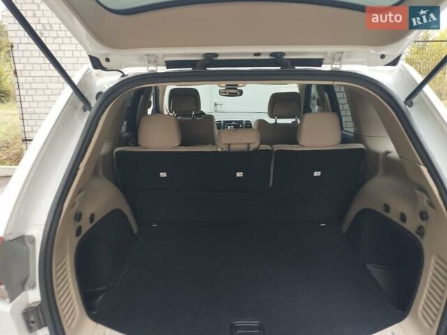 Білий Джип Grand Cherokee, об'ємом двигуна 3.6 л та пробігом 165 тис. км за 23390 $, фото 28 на Automoto.ua