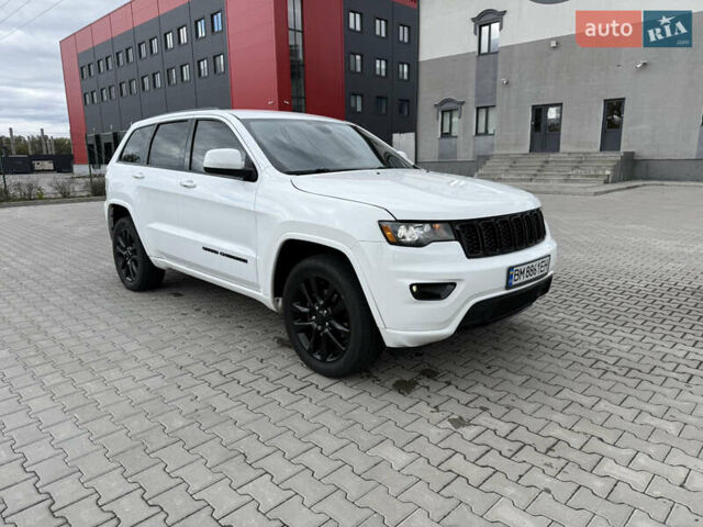 Білий Джип Grand Cherokee, об'ємом двигуна 3.6 л та пробігом 134 тис. км за 18500 $, фото 3 на Automoto.ua
